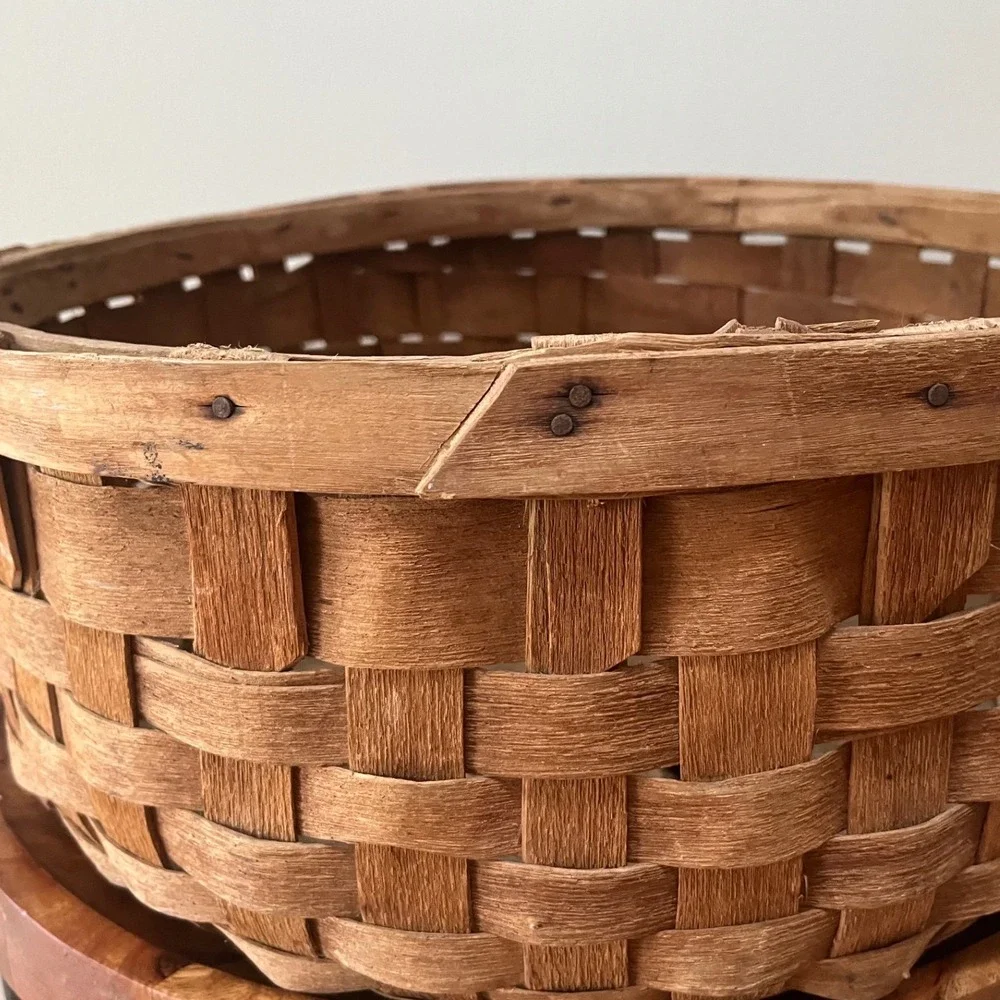 Large Vintage Splint Harvest Gathering Basket Carved Wooden Handle 18